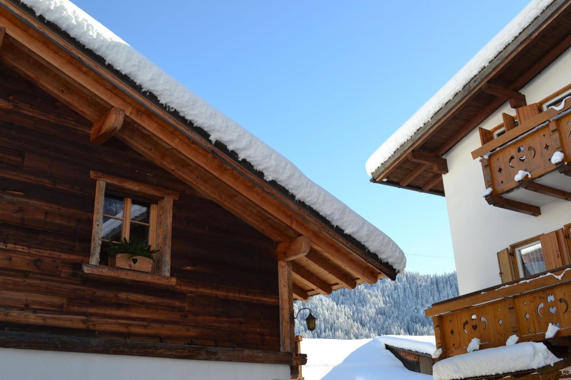 Albergo Majorka Canazei Exteriör bild