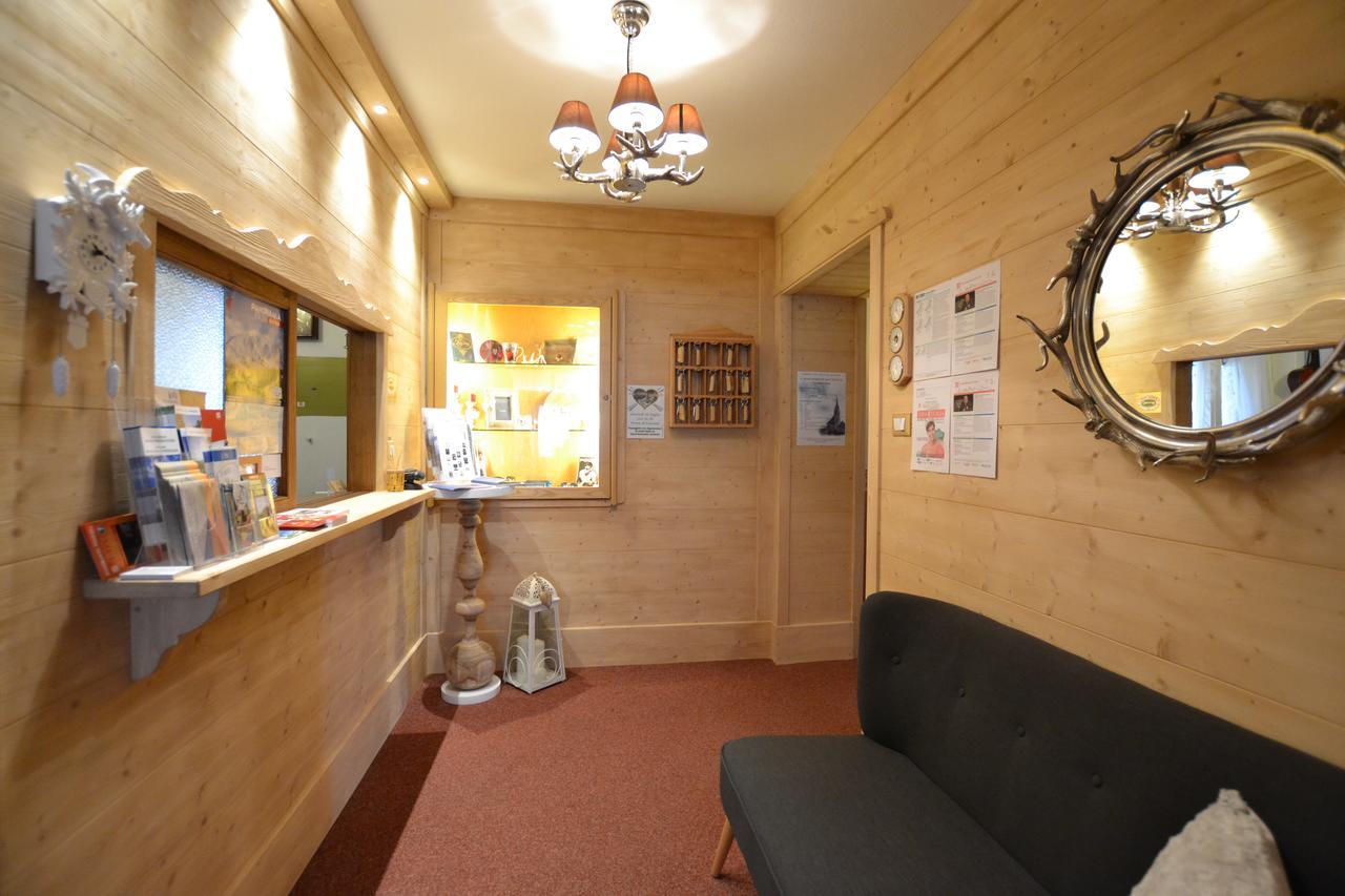 Albergo Majorka Canazei Exteriör bild